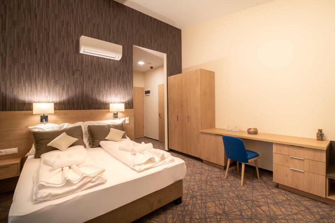 Easy Suites Hévíz Heviz Exterior foto